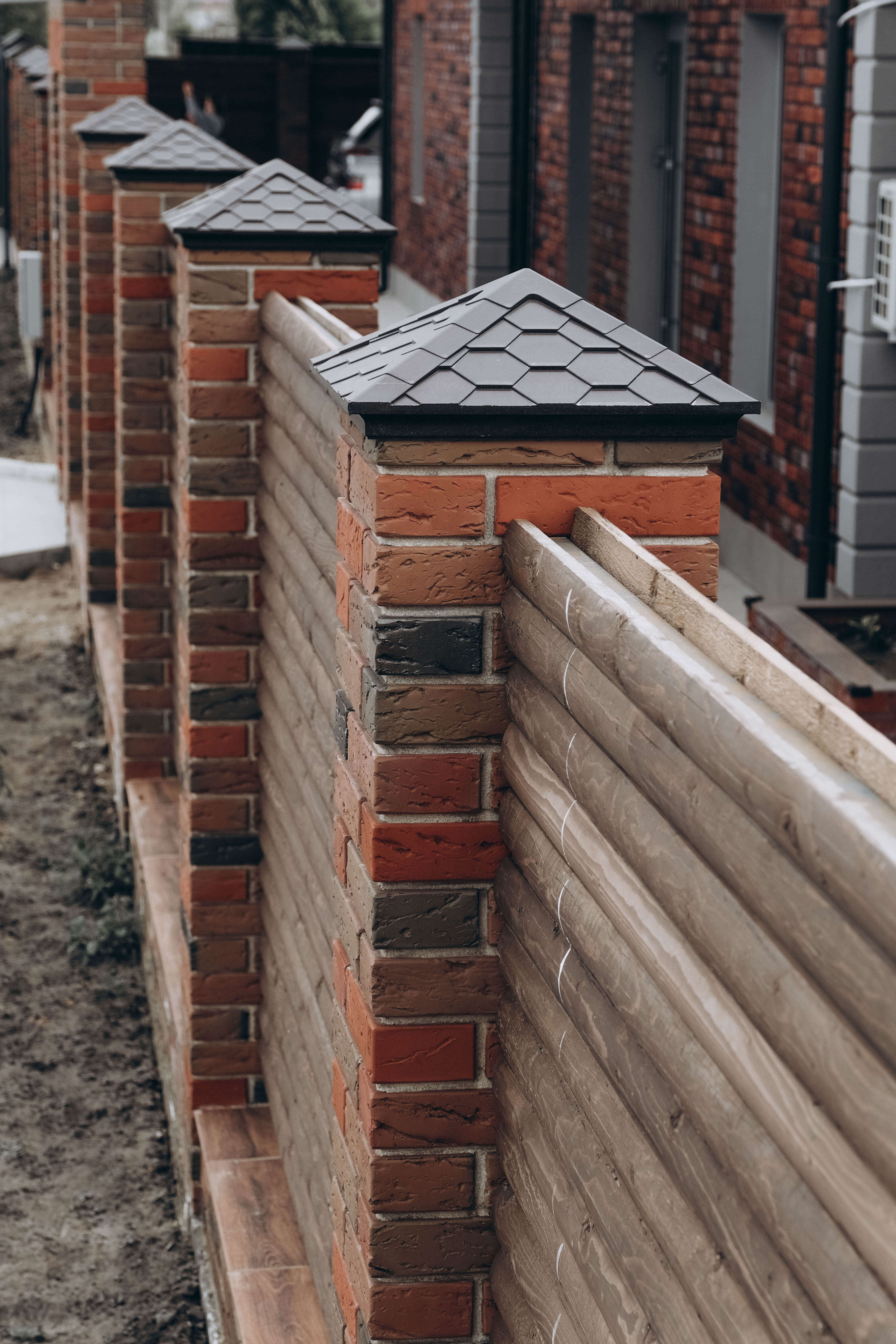 Колпак Zking Эверест Коричневый на столб 1.5х1.5 кирпича (390х390мм) в Новороссийске фото