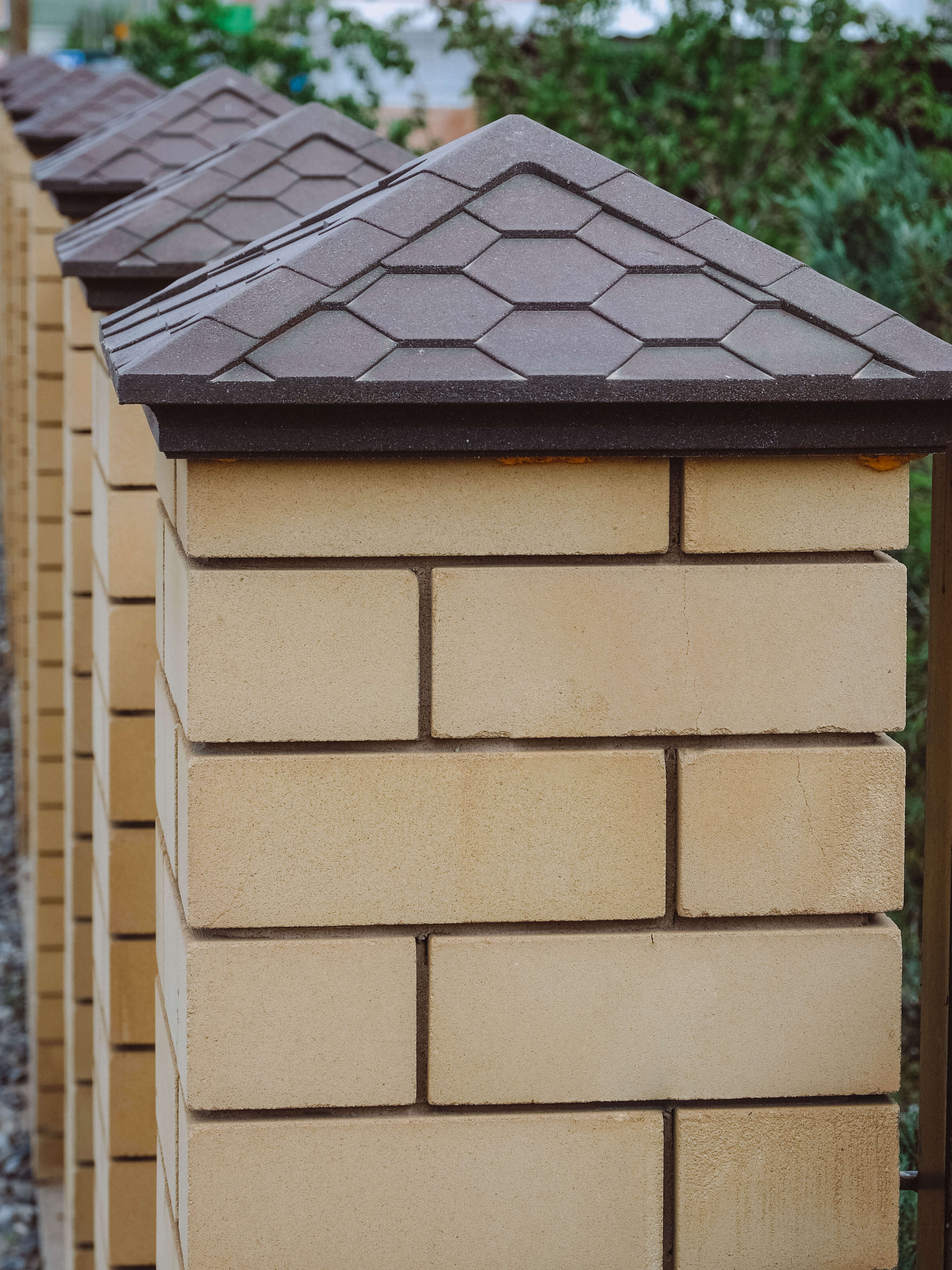 Колпак Zking Эверест Коричневый на столб 1.5х1.5 кирпича (390х390мм) в Новороссийске фото